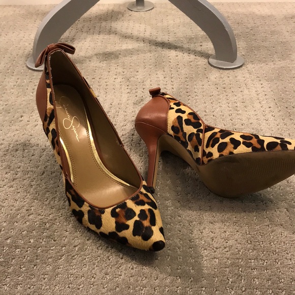 jessica simpson leopard pumps